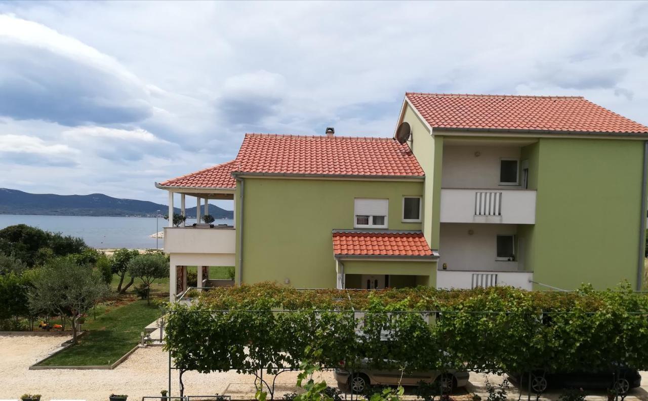Apartments Matilda Sukošan Exterior foto